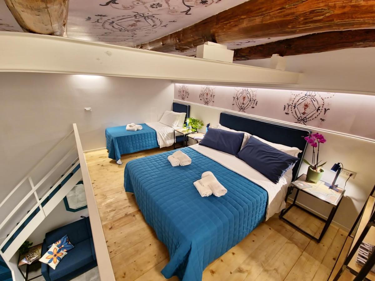 Borgo Dei Miracoli Hotel Napoli Ngoại thất bức ảnh