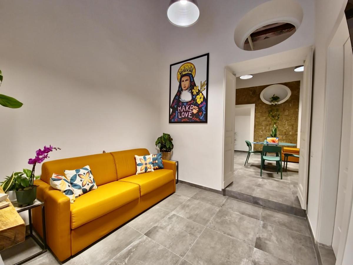 Borgo Dei Miracoli Hotel Napoli Ngoại thất bức ảnh