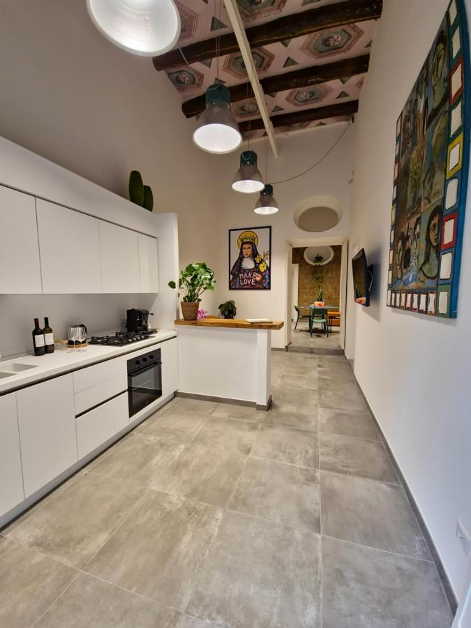Borgo Dei Miracoli Hotel Napoli Ngoại thất bức ảnh